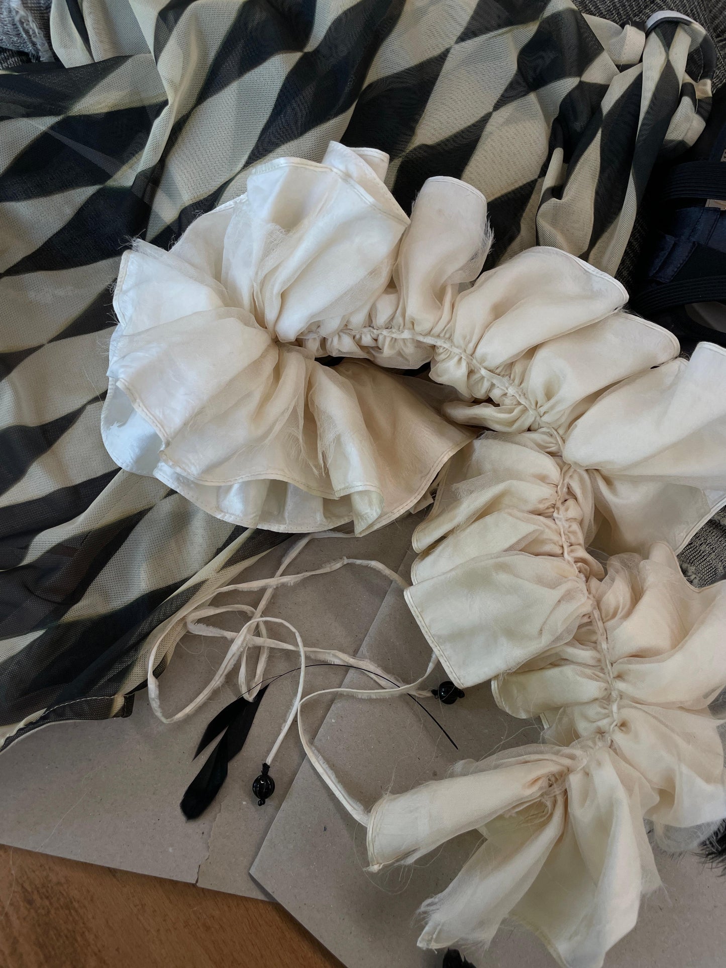 Halloween Edition - Frilly Collar
