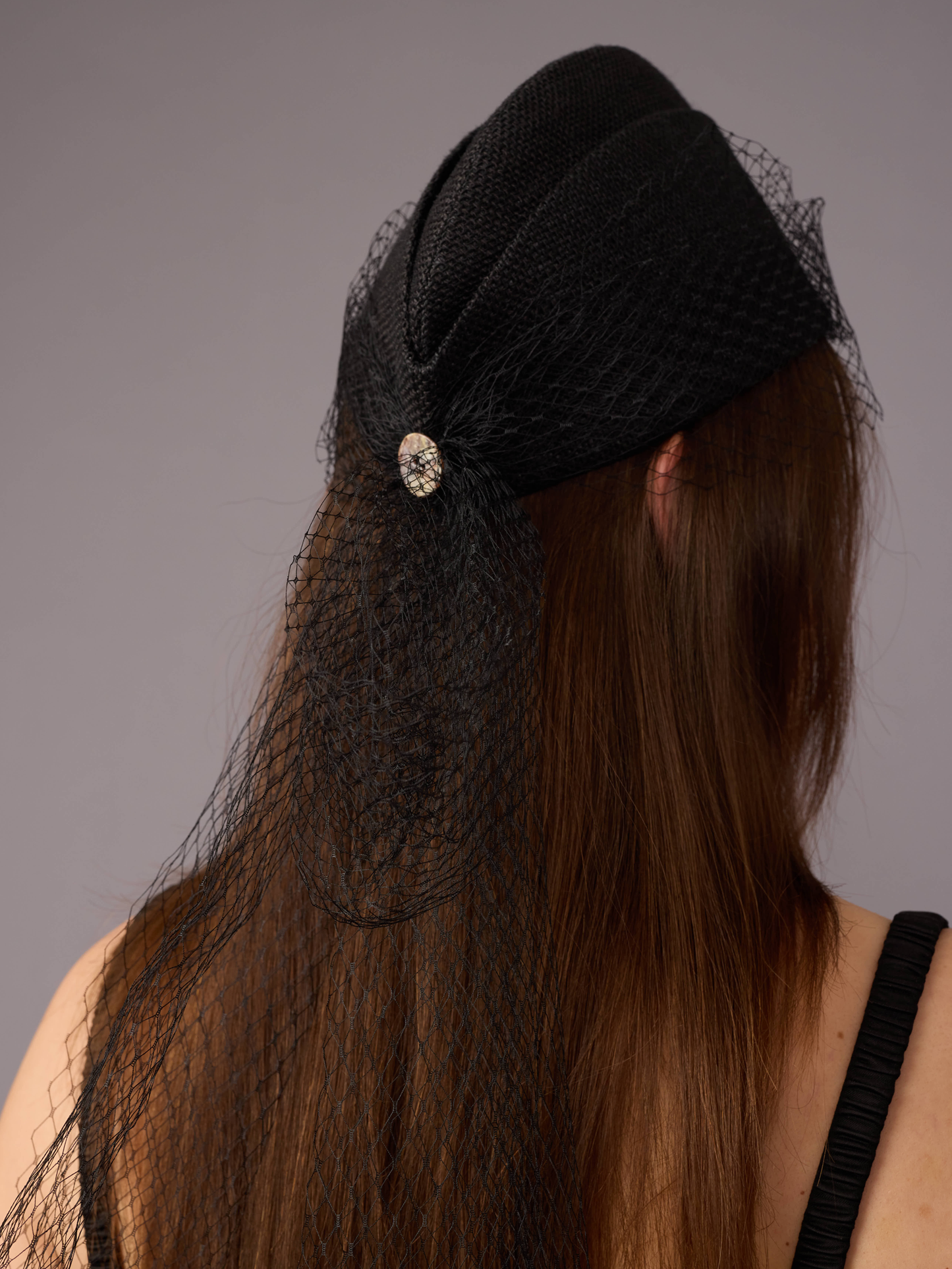 Black Veiled Crew Hat