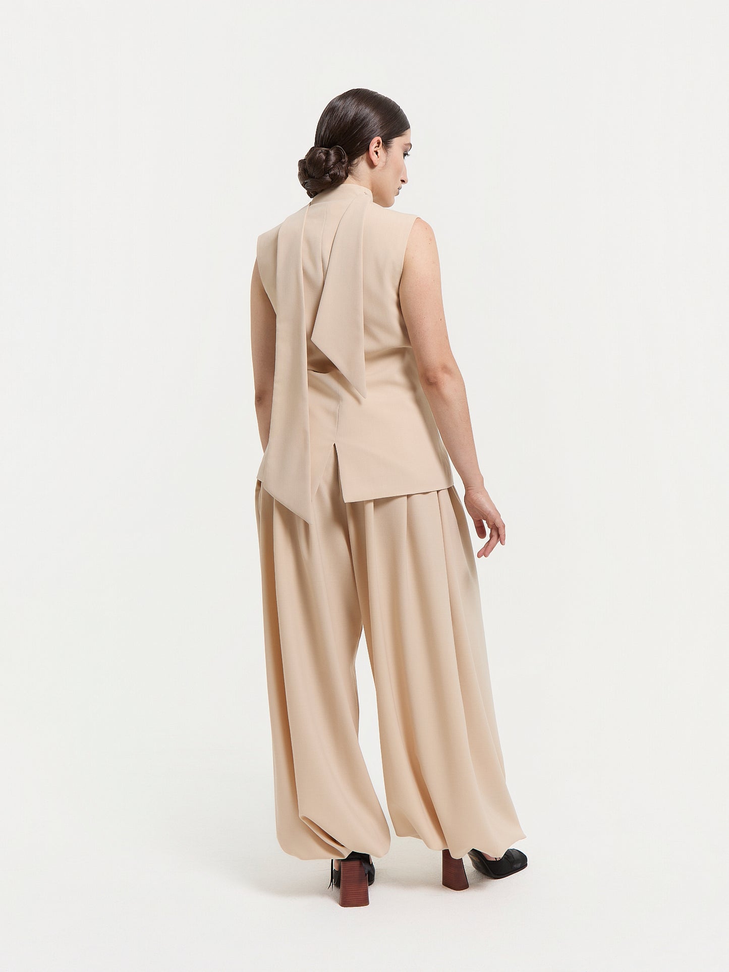 Wool Balloon Trousers