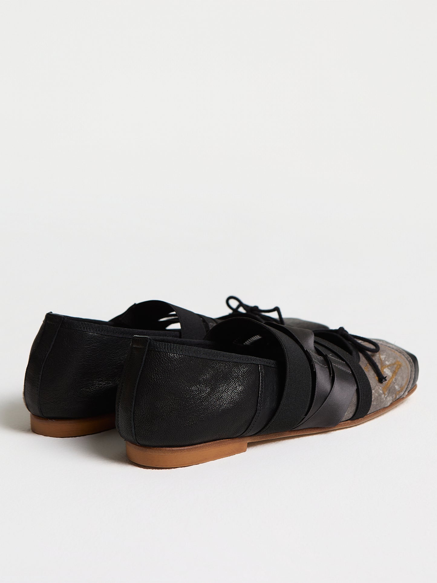 Black Ballet Flats