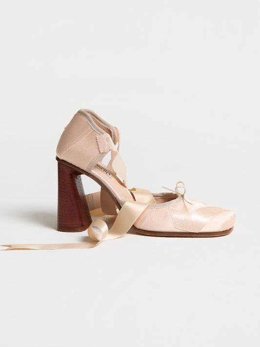 Pink Pointe Pump