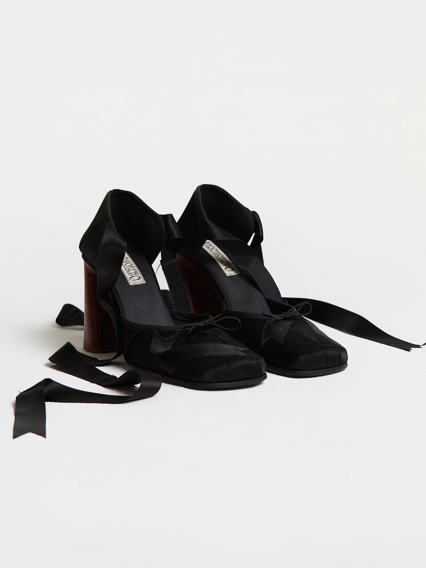 Black Pointe Pump