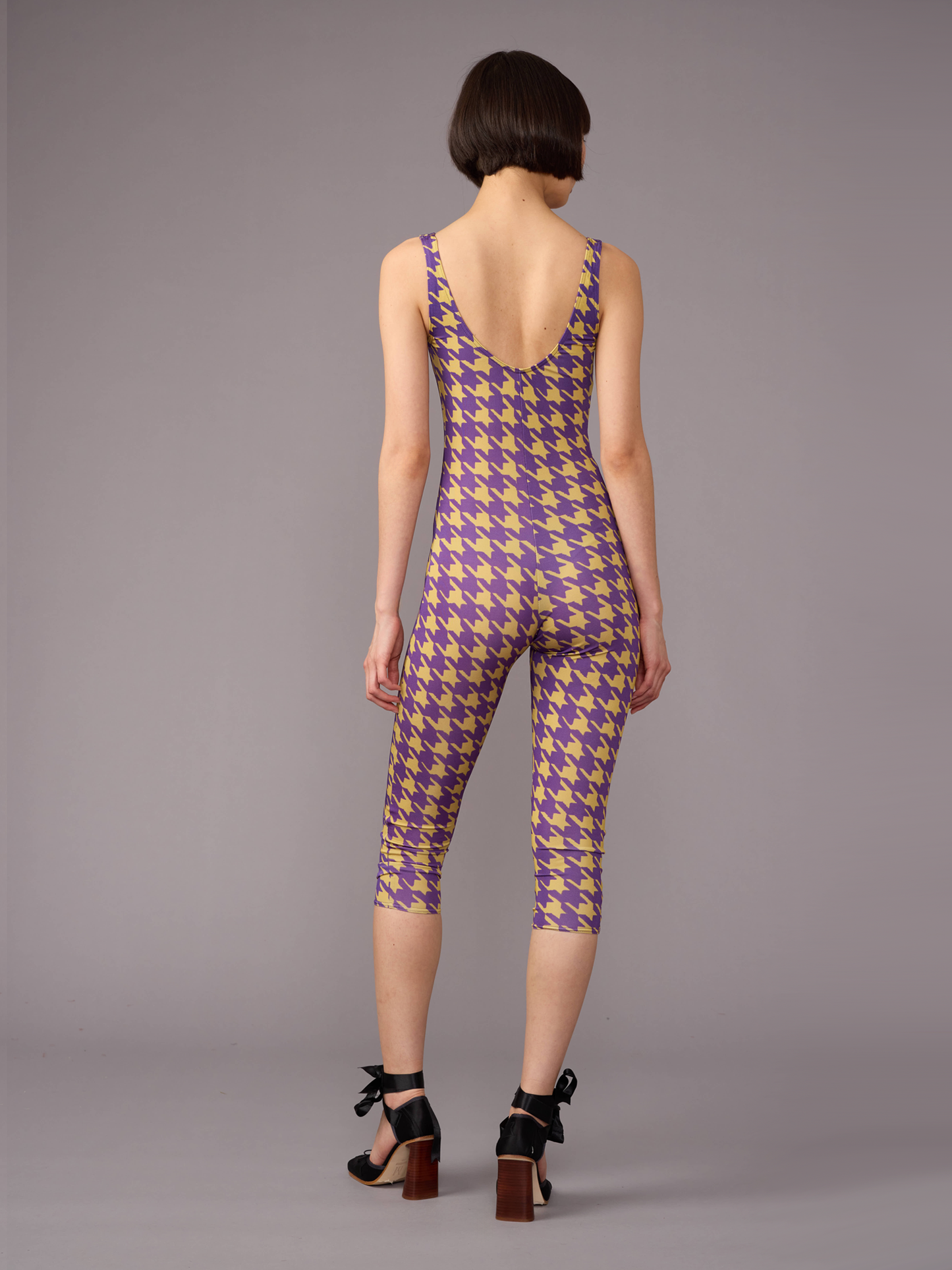Capri Suit